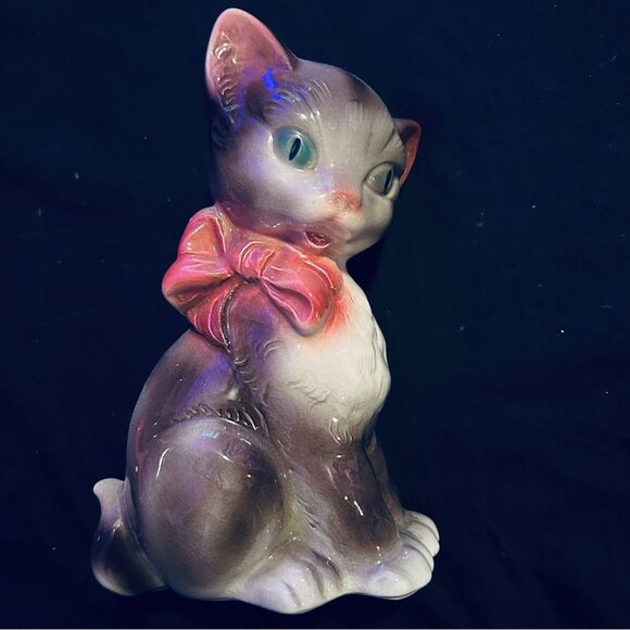 Cat with Ribbon Statue Ceramic - Picture 1 of 2